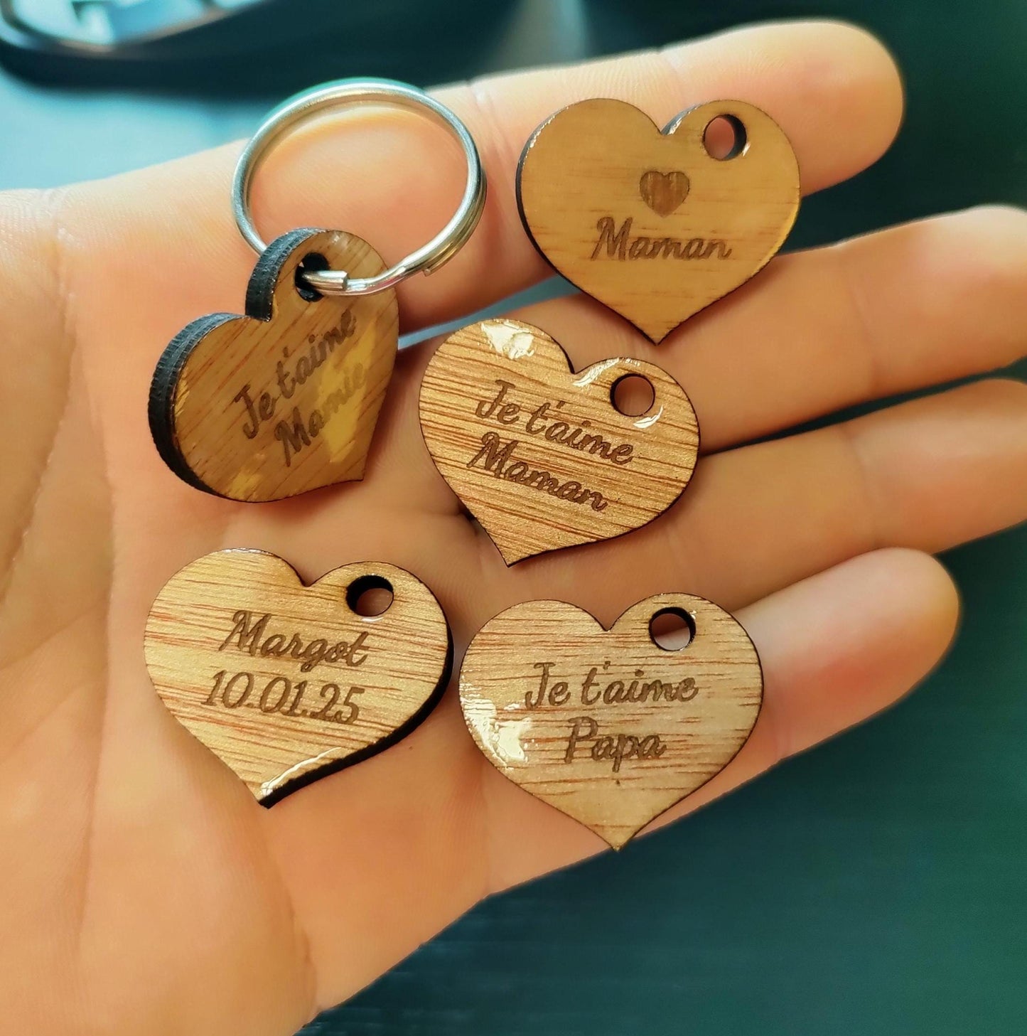 Porte-clés cœur en bois