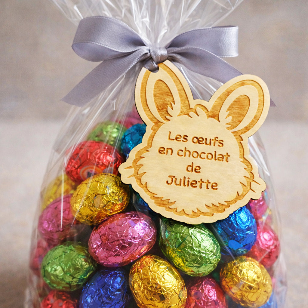 Étiquette de Pâques en Bois Personnalisée – “Les œufs en chocolat de …”