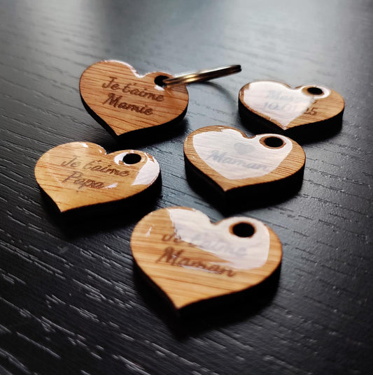 Porte-clés cœur en bois